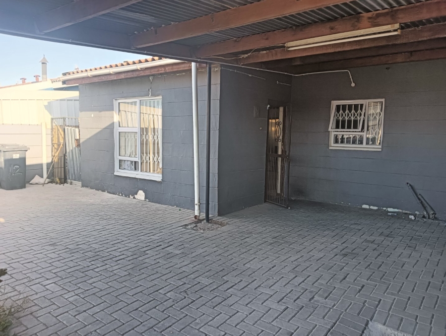 2 Bedroom Property for Sale in Connaught Estate Western Cape